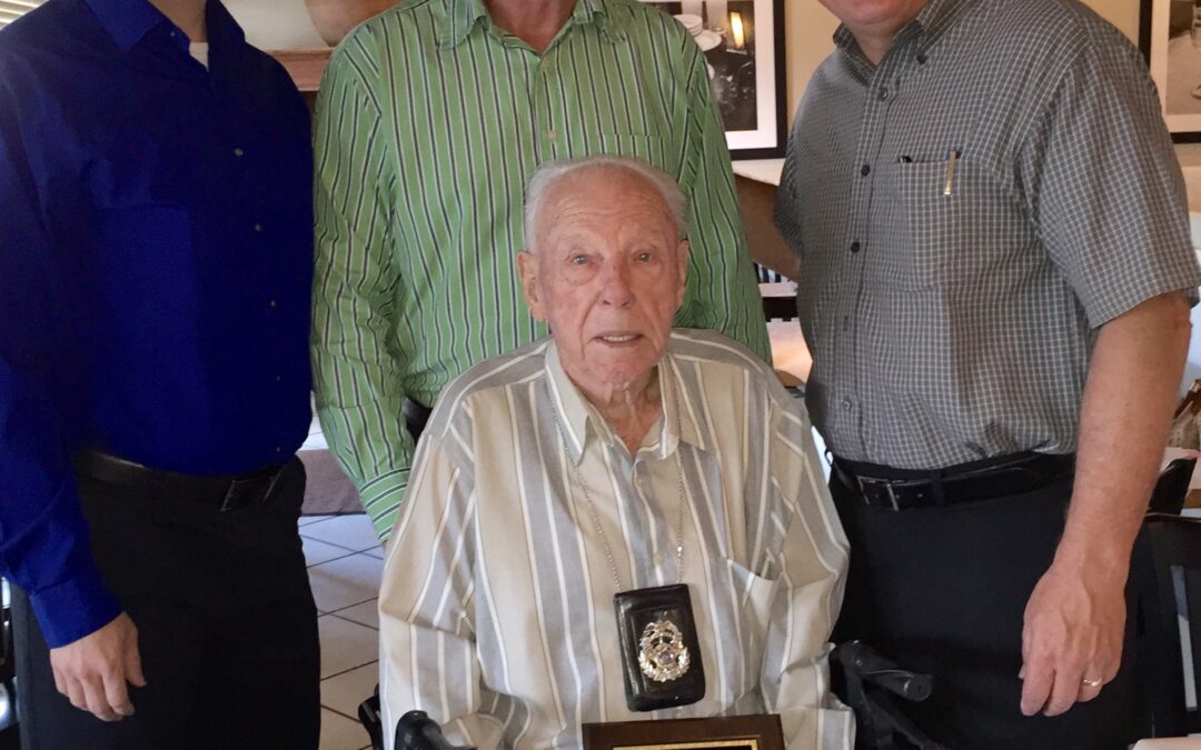 DA Warren Montgomery Presents Outstanding Service Award
